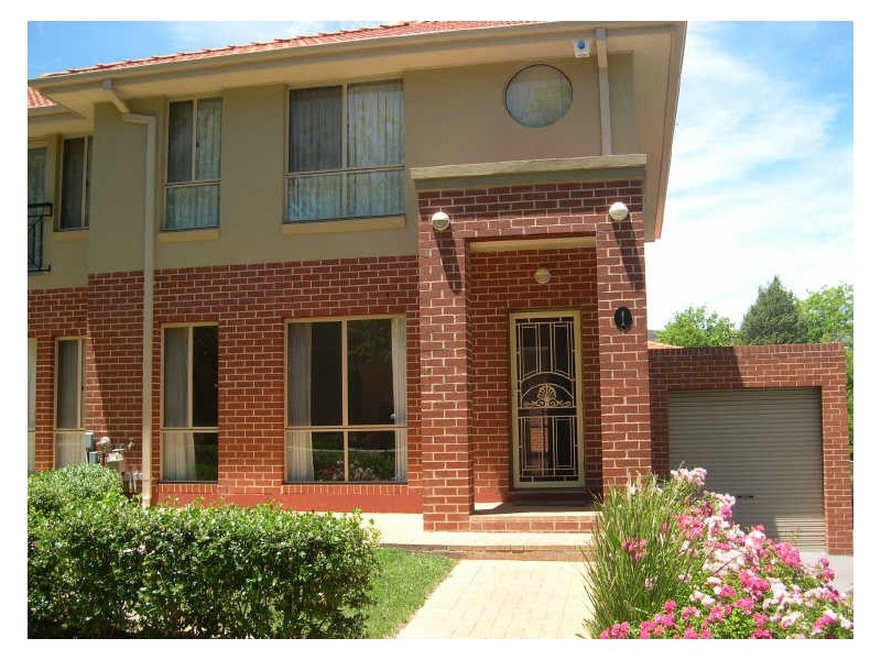 1/10 Ijong Street, Braddon ACT 2612