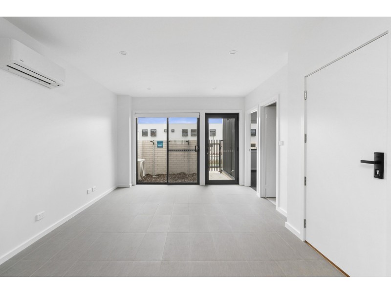 55/60 Kingsland Parade, Casey ACT 2913