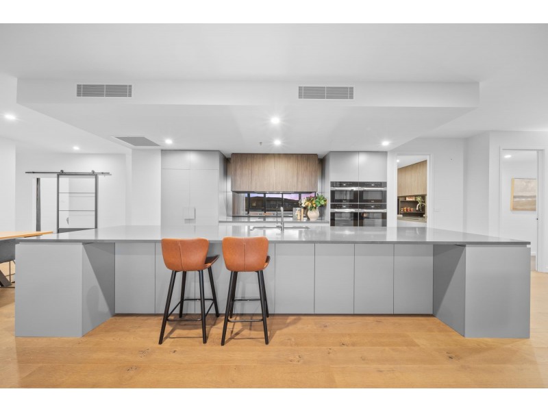 253/44 Constitution Avenue, Campbell ACT 2612