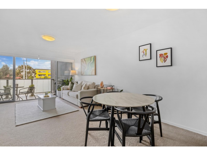 74/41 Clare Burton Crescent, Franklin ACT 2913