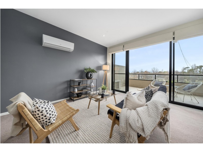 17/1 Drew Street, Greenway ACT 2900