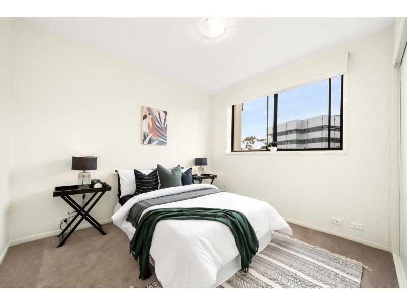 17/1 Drew Street, Greenway ACT 2900