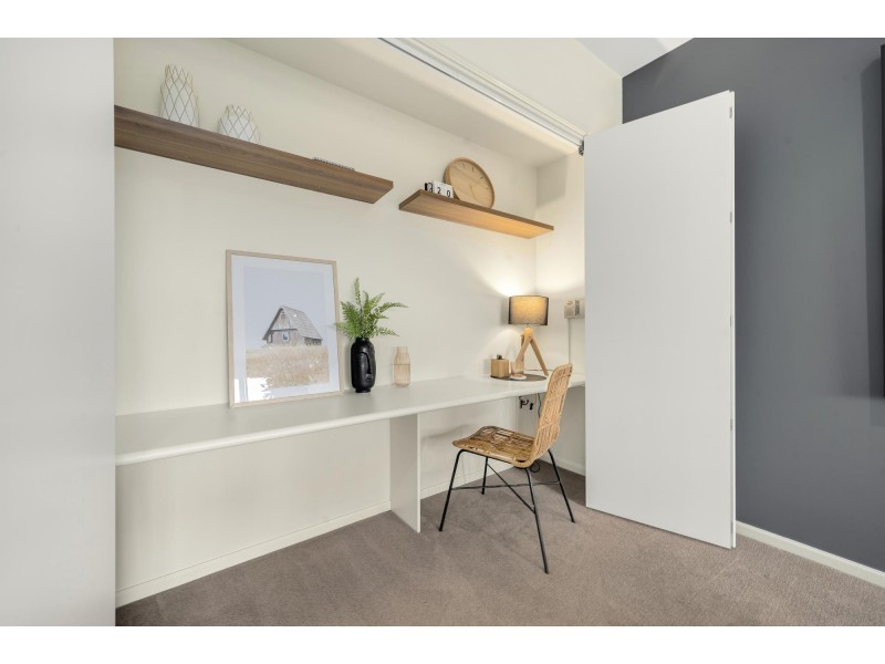 17/1 Drew Street, Greenway ACT 2900