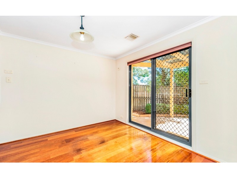 5/2 Dines Place, Bruce ACT 2617