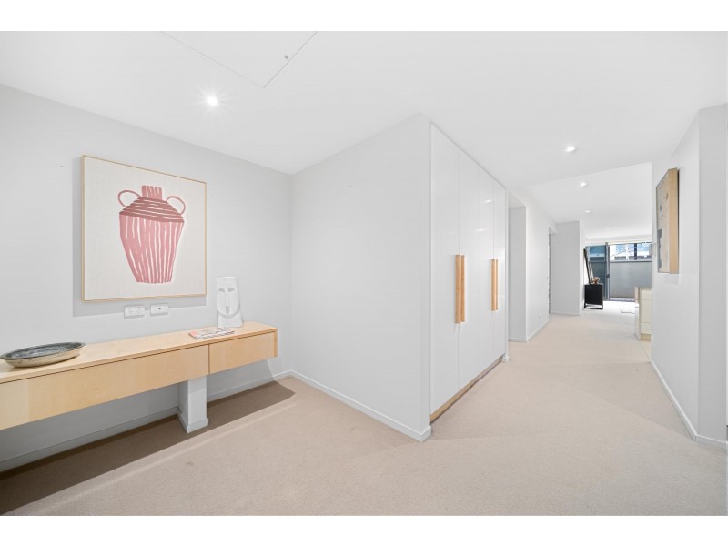 G01/165 Northbourne Avenue, Turner ACT 2612