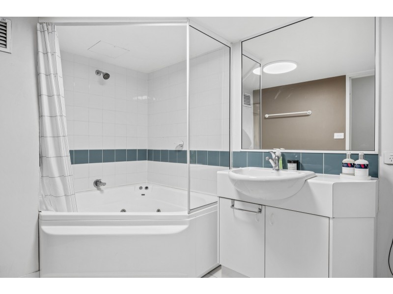 217/74 Northbourne Avenue, Braddon ACT 2612