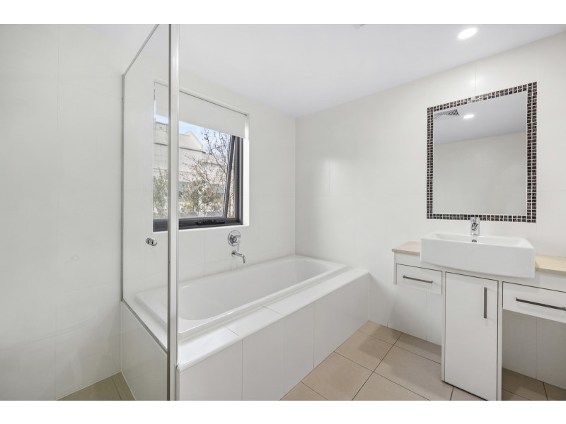 18/5 Gould Street, Turner ACT 2612