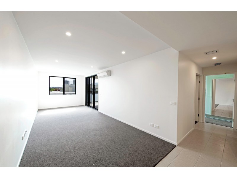 18/2 Hinder Street, Gungahlin ACT 2912