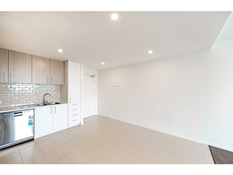 18/2 Hinder Street, Gungahlin ACT 2912