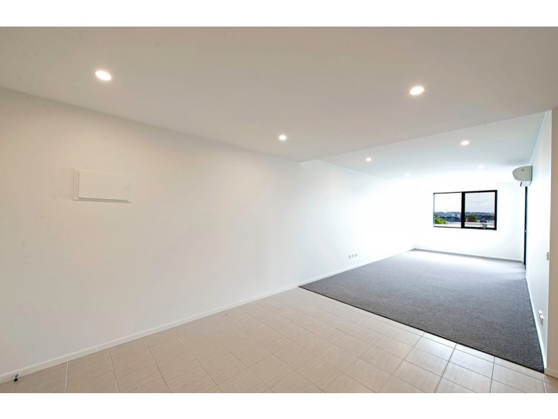 18/2 Hinder Street, Gungahlin ACT 2912