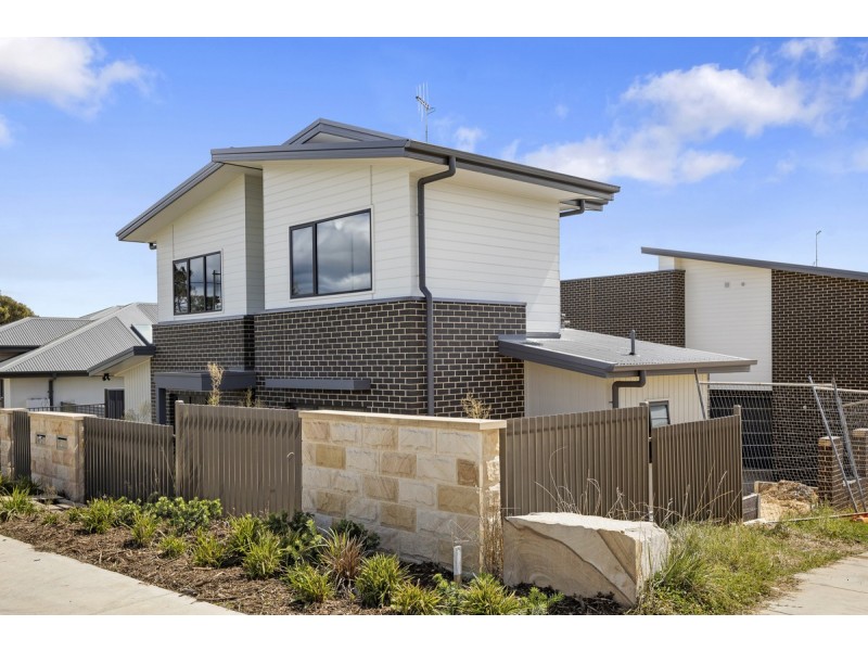 72 Pro Hart Avenue, Holt ACT 2615