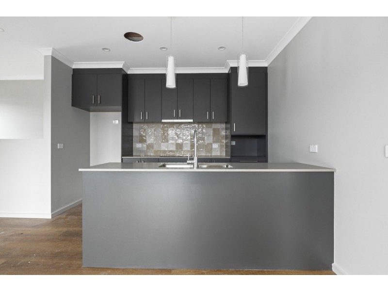 72a Pro Hart Avenue, Holt ACT 2615