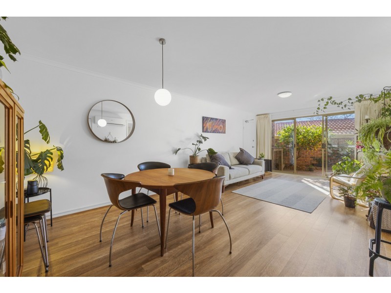 63/44 Jerrabomberra Avenue, Narrabundah ACT 2604