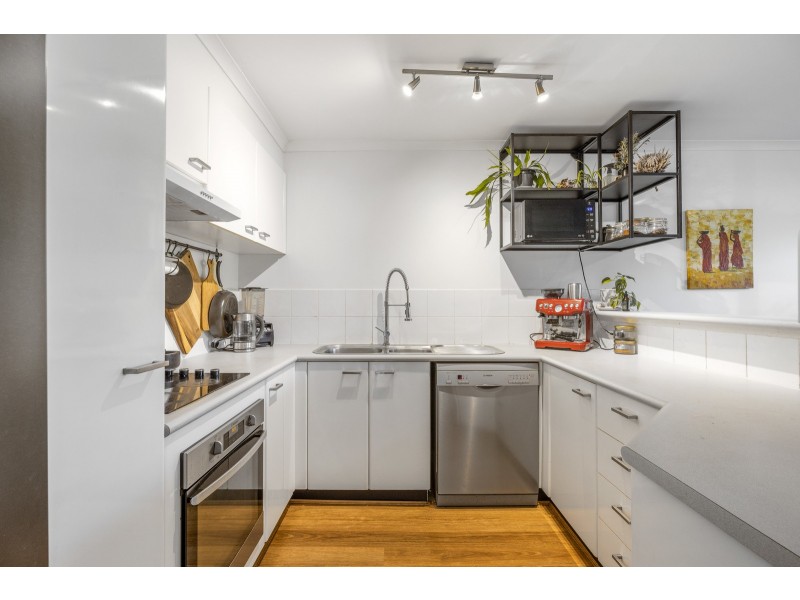 63/44 Jerrabomberra Avenue, Narrabundah ACT 2604