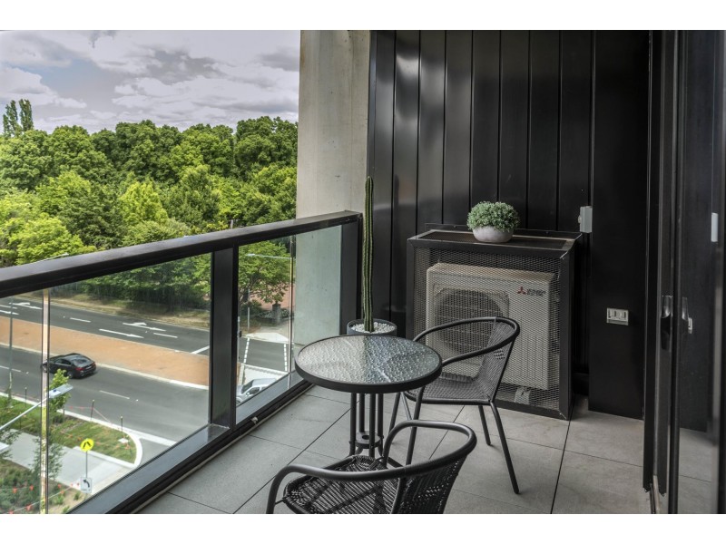 512/81 Cooyong Street, Reid ACT 2612