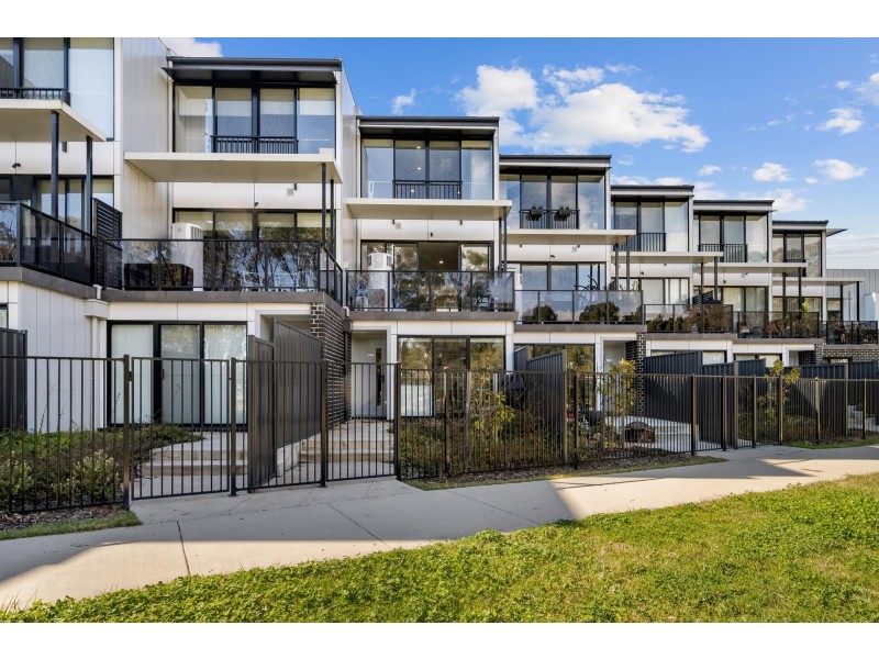 33/6 Ellison Harvie Close, Greenway ACT 2900