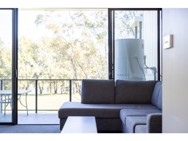 33/6 Ellison Harvie Close, Greenway ACT 2900