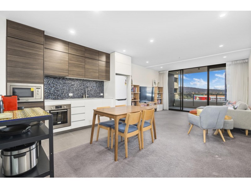 64/45 West Row, City ACT 2601