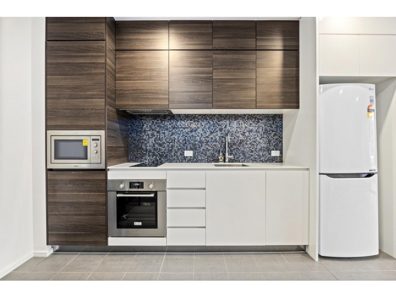 64/45 West Row, City ACT 2601