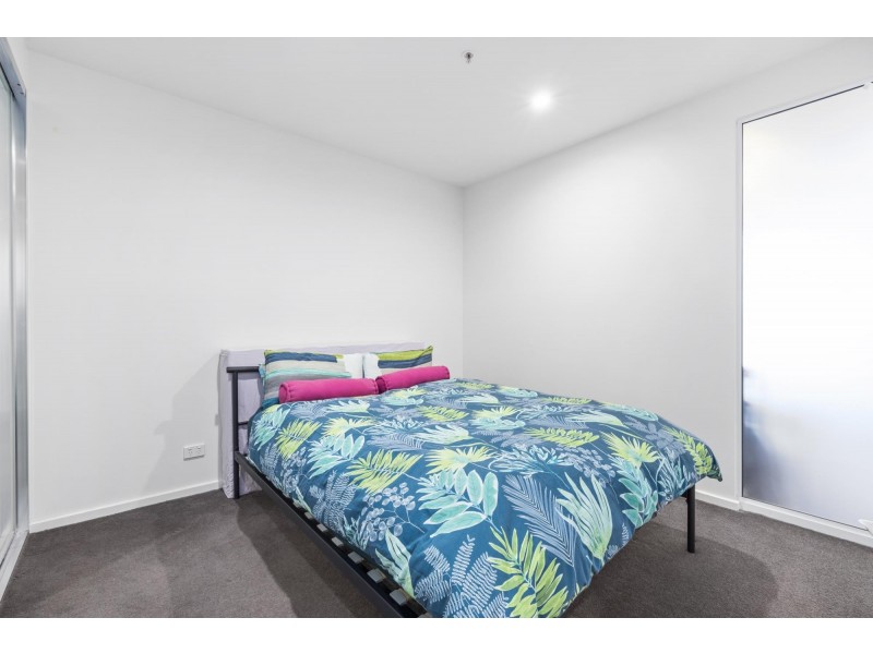 64/45 West Row, City ACT 2601