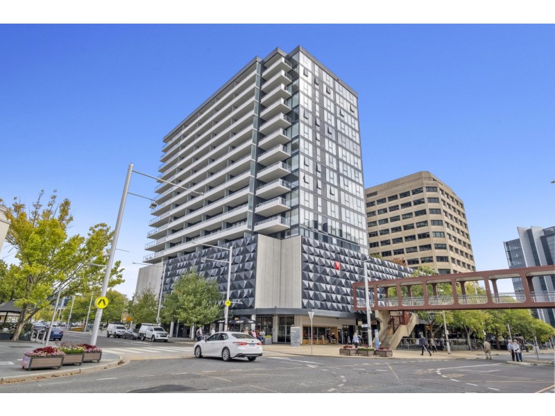 64/45 West Row, City ACT 2601