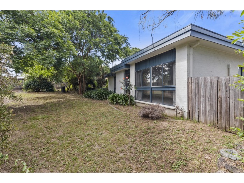 9 Hair Place, Kambah ACT 2902