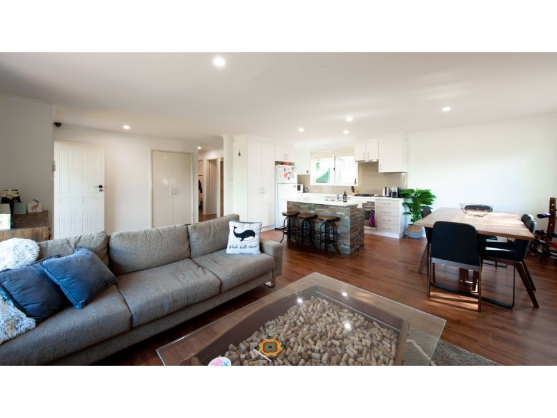 88 Bettington Circuit, Charnwood ACT 2615