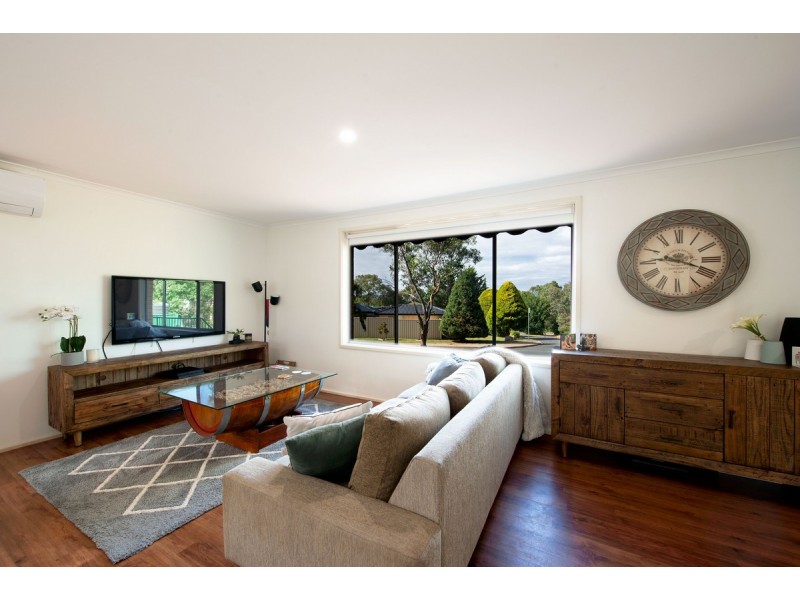 88 Bettington Circuit, Charnwood ACT 2615