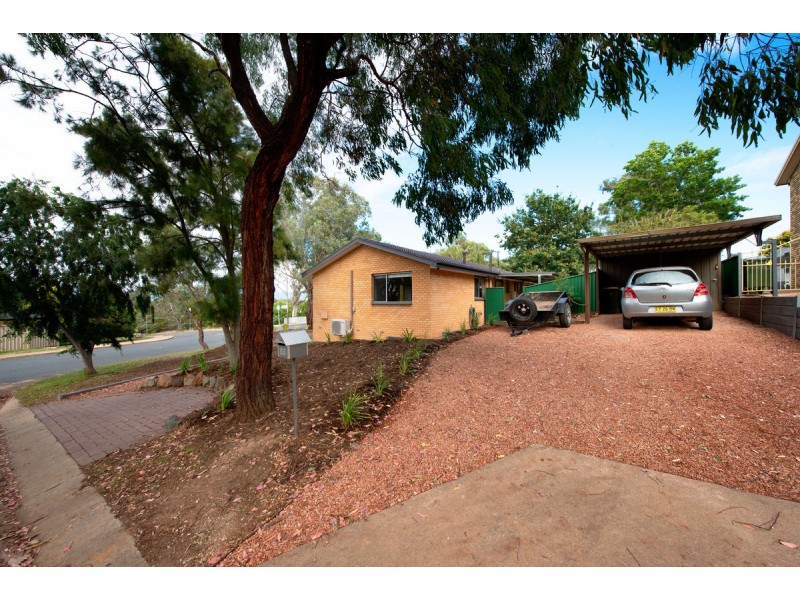 88 Bettington Circuit, Charnwood ACT 2615