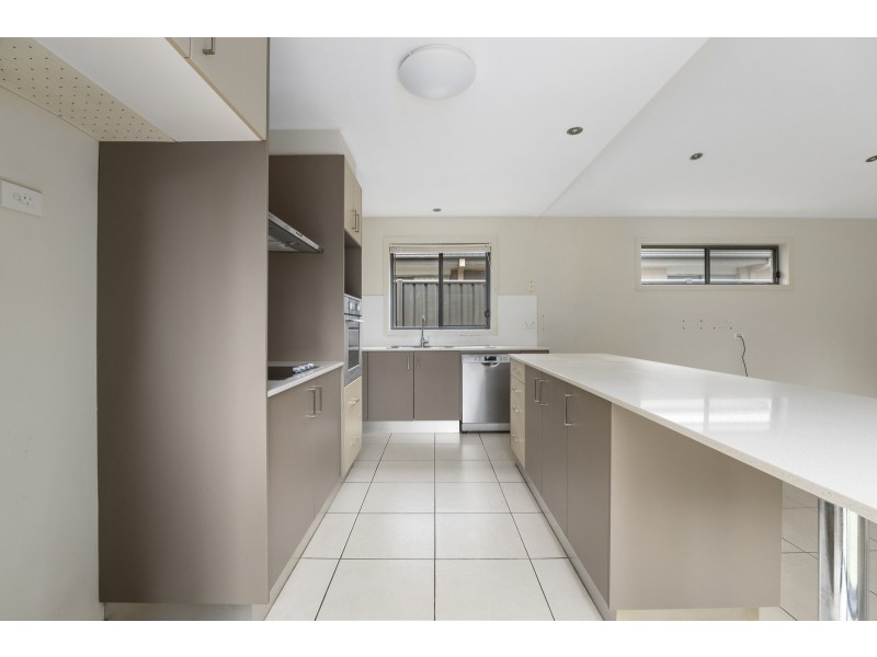 372 Anthony Rolfe Avenue, Harrison ACT 2914