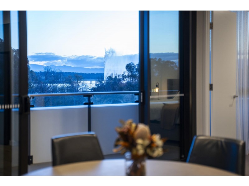 212/44 Constitution Avenue, Campbell ACT 2612