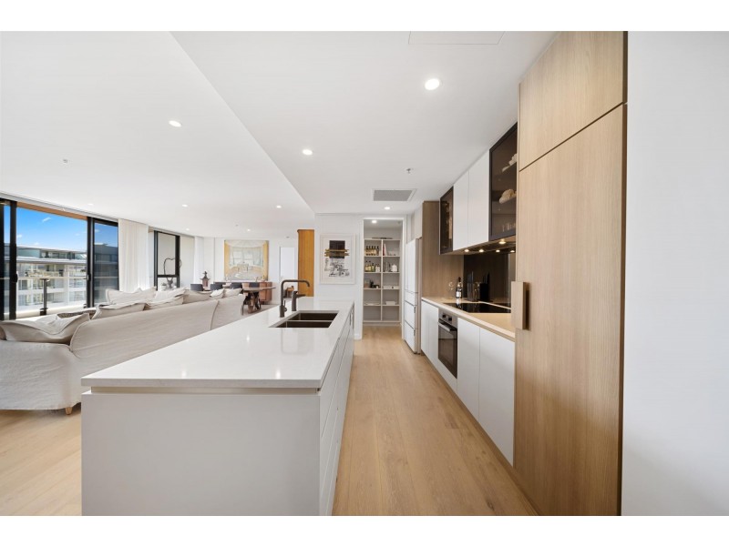 77/44 Constitution Avenue, Campbell ACT 2612