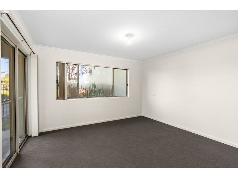 1/70 Kings Canyon Street, Harrison ACT 2914