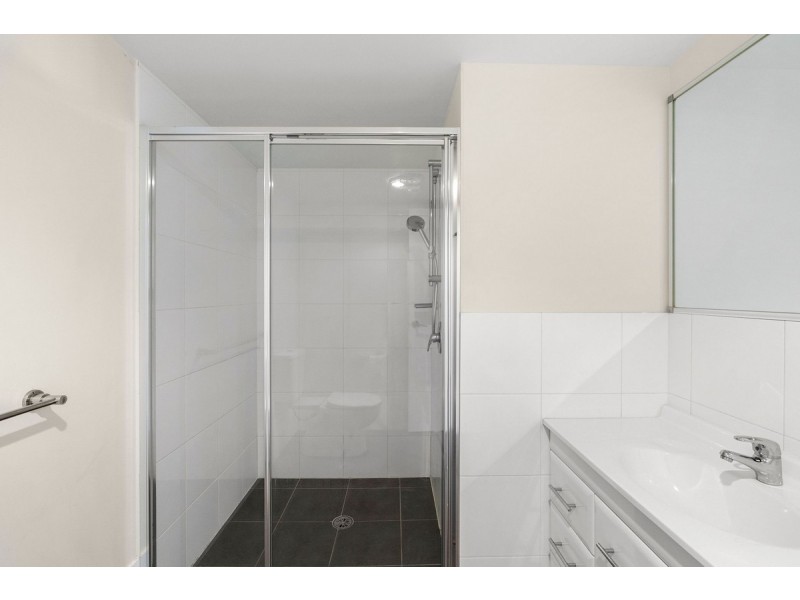 1/70 Kings Canyon Street, Harrison ACT 2914