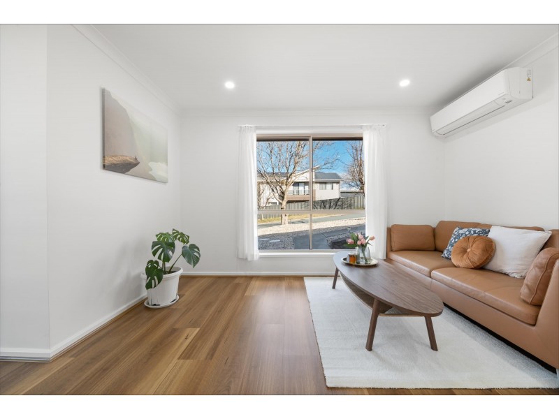 28 Mary Lee Street, Bonython ACT 2905