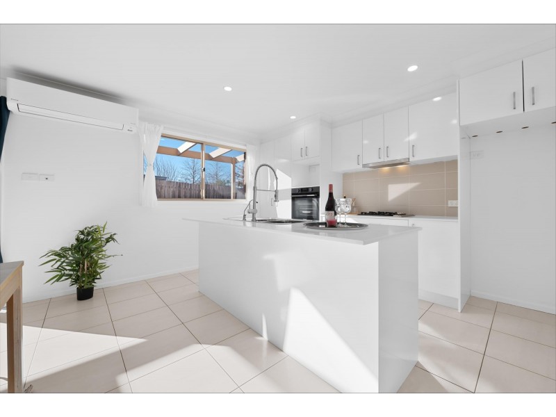 28 Mary Lee Street, Bonython ACT 2905