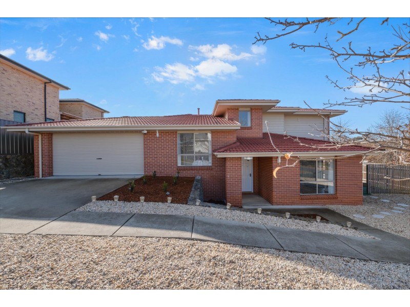 28 Mary Lee Street, Bonython ACT 2905