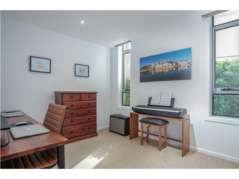 2/42 Henty Street, Braddon ACT 2612