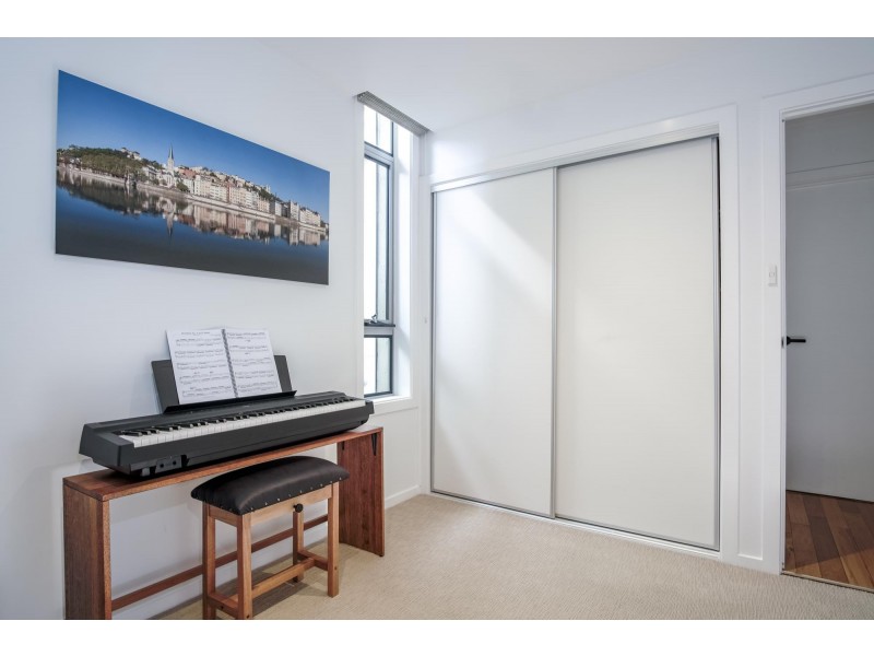 2/42 Henty Street, Braddon ACT 2612