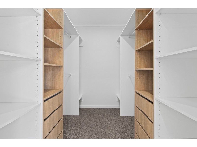 12 Rochford Street, Fraser ACT 2615