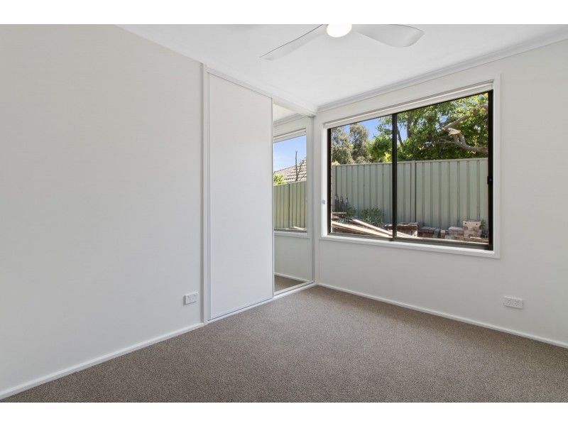 12 Rochford Street, Fraser ACT 2615