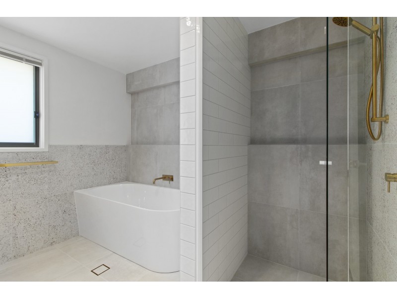 12 Rochford Street, Fraser ACT 2615