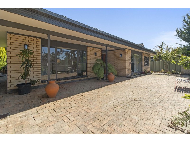 12 Rochford Street, Fraser ACT 2615