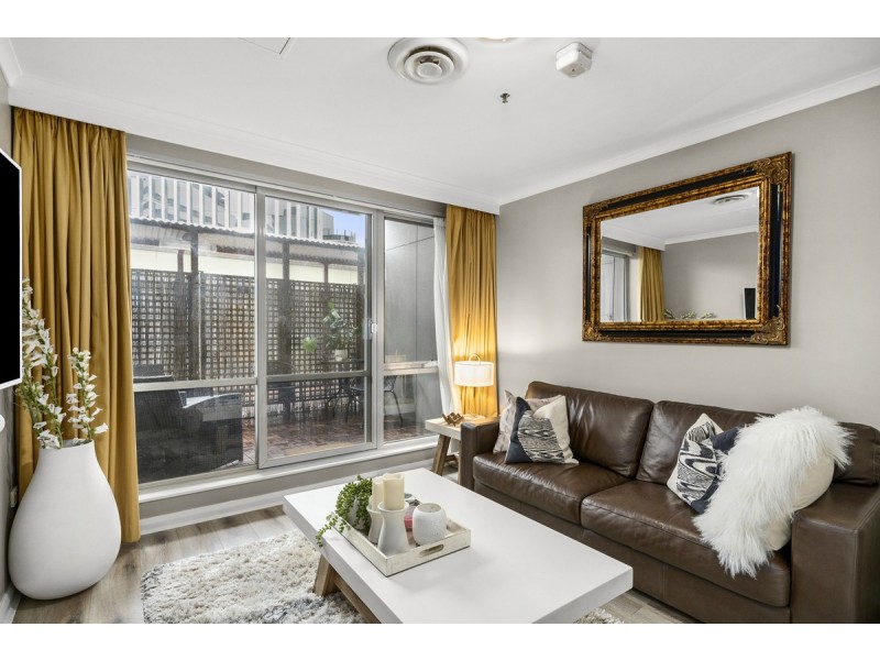 208/2 Akuna Street, City ACT 2601