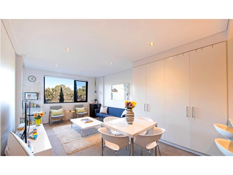 15/15 Coranderrk Street, City ACT 2601