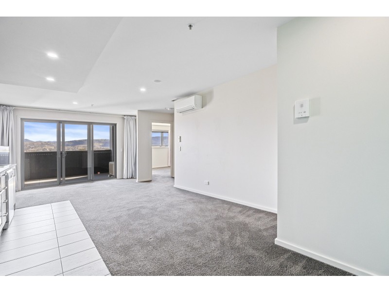 220/325 Anketell Street, Greenway ACT 2900
