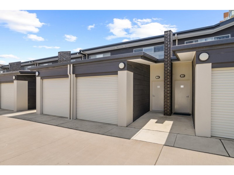 21/233 Flemington  Road, Franklin ACT 2913