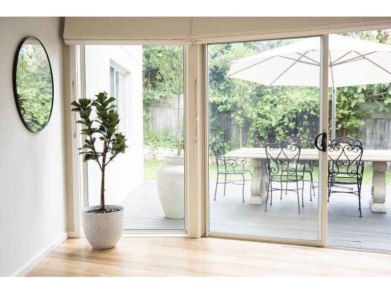 37 Mackennal Street, Lyneham ACT 2602