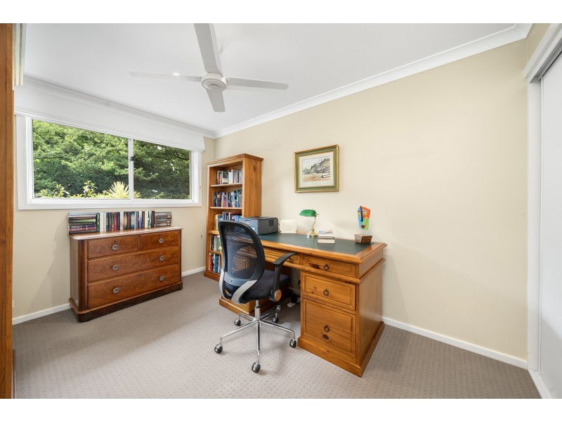 37 Mackennal Street, Lyneham ACT 2602