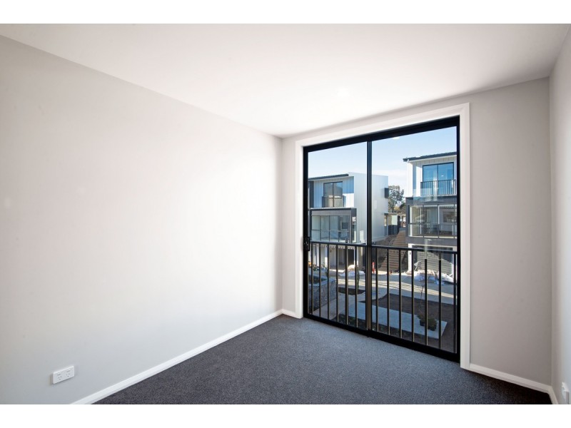39/6 Ellison Harvey Close, Greenway ACT 2900